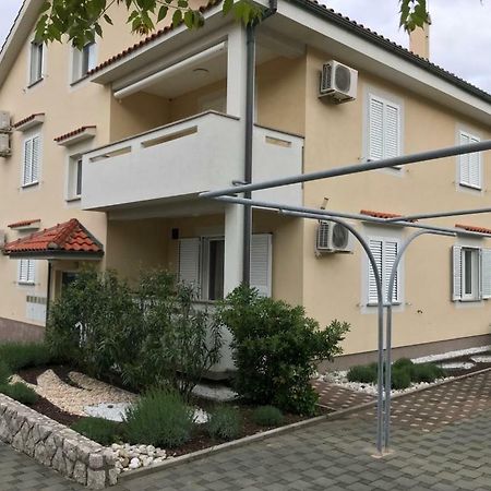 Apartment Dana باشْكا المظهر الخارجي الصورة