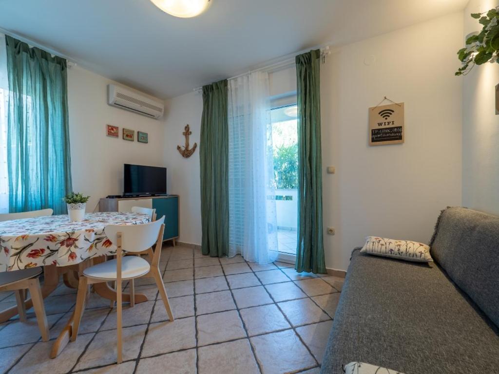 Apartment Dana باشْكا المظهر الخارجي الصورة