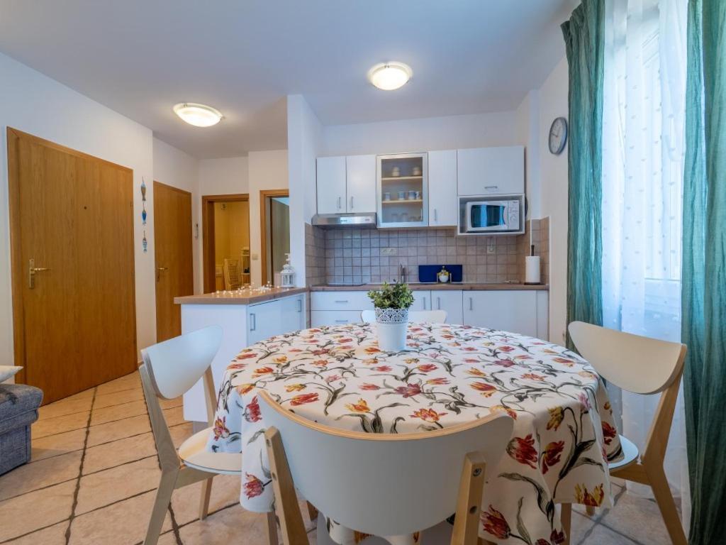 Apartment Dana باشْكا المظهر الخارجي الصورة
